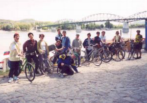 img-1