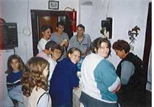 img-1